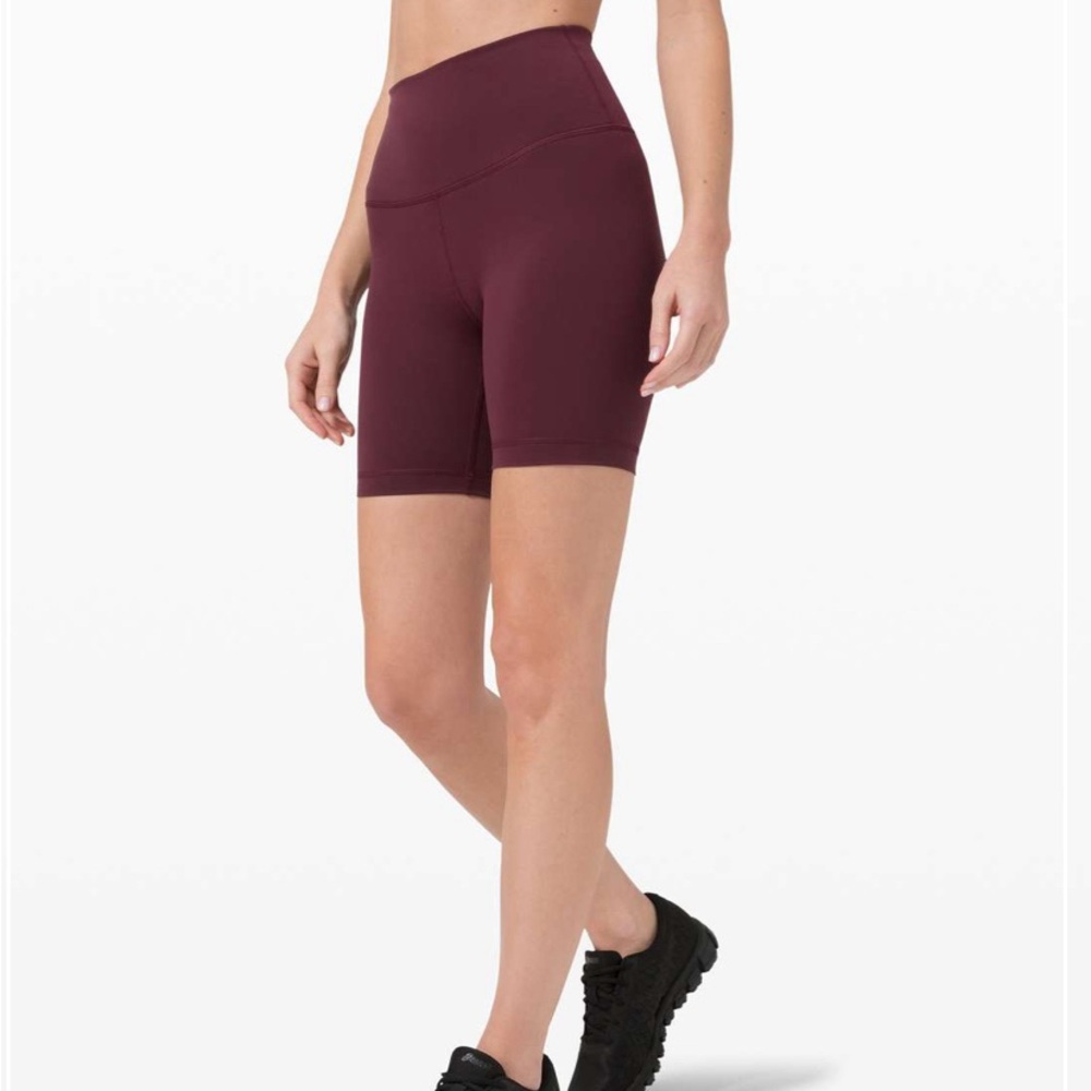 Lululemon wunder train HR 6” short in cassis size 4